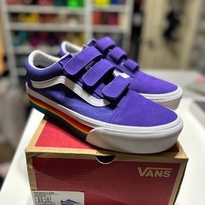 VANS PLATFORM RAINBOW LIKE NEW STILL IN BOX women’s size 8 Liberty True White